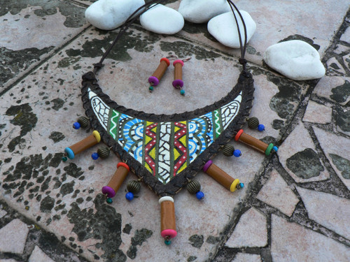 African designs No.2 - náhrdelník a náušnice — foto 1