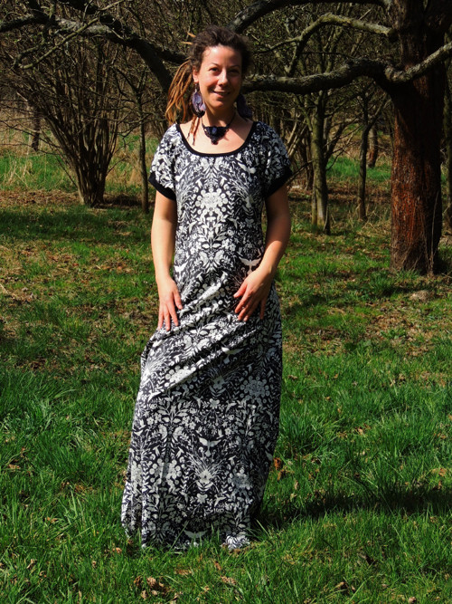Šaty M-XL SLEVA — foto 1