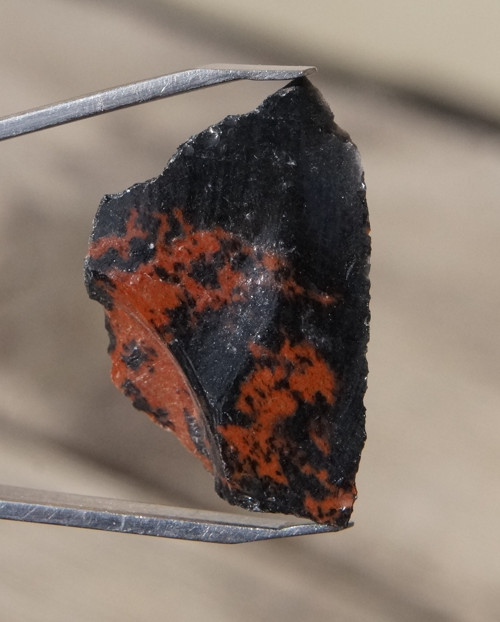 Surový obsidián mahagonový D2115 — foto 1
