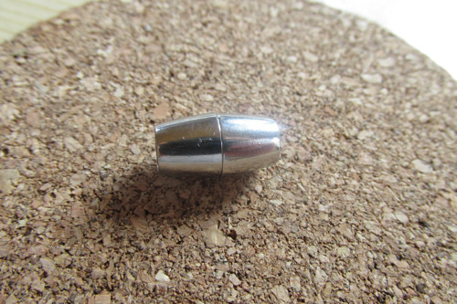 MAGNETICKÉ ZAPÍNÁNÍ - 6mm