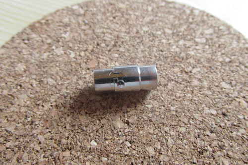 MAGNETICKÉ ZAPÍNÁNÍ - 6mm