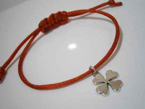 Kabbalah náramek (ochranný) - pro štěstí (macramé) — foto 1