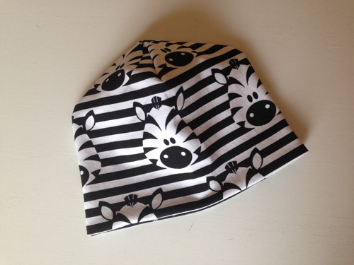 Jarní čepička - zebra — foto 1