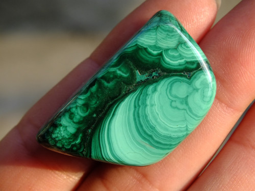 Malachit č.A044 - 34x21x12mm — foto 1
