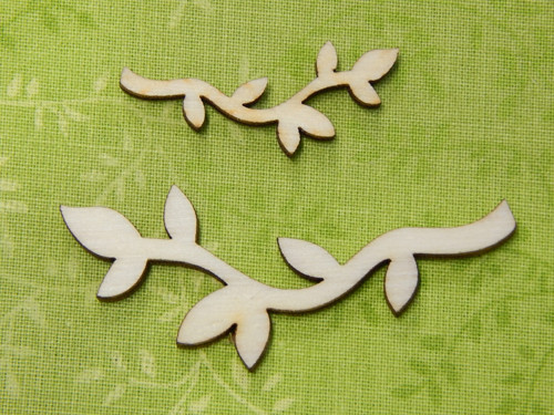 Dřevěný výřez, větvička velká, listy (v.5 cm), 2ks