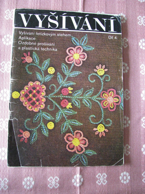 Vyšívání, časopis — foto 1
