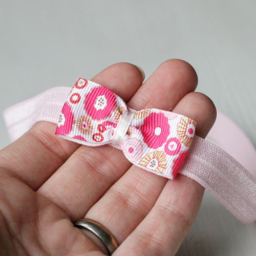 Čelenka pro newborn - kytičková mašlička — foto 1
