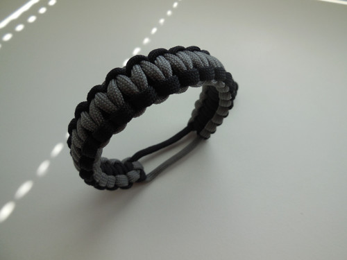 Paracord náramek - EDC - černošedý — foto 1