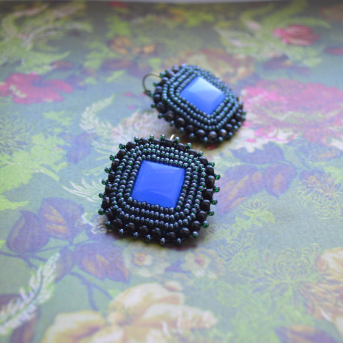 Deep Blue Earings - vyšívané náušnice — foto 1