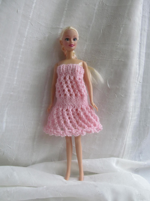 Letní šaty pro Barbie — foto 1