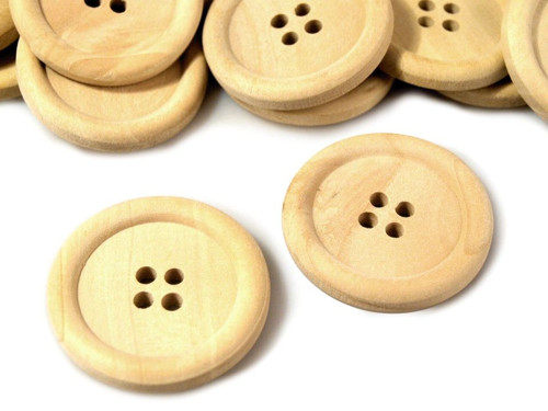 Knoflík, čtyřdírkový, buk, cena za 2 kusy