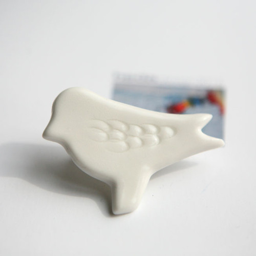 Ptáče (porcelánová brož) — foto 1