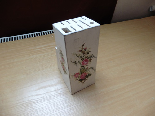 Stojan, box, držák na nože — foto 1