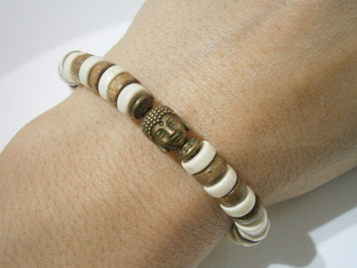 Dřevěný náramek s Buddhou (macramé) - Unisex — foto 1