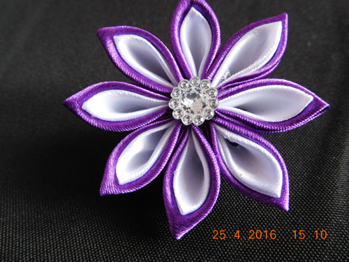 Brož kytička - kanzashi