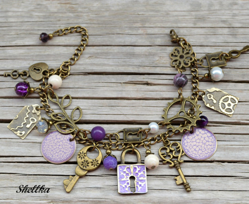 Náramek ,,WHITE & PURPLE,, — foto 1