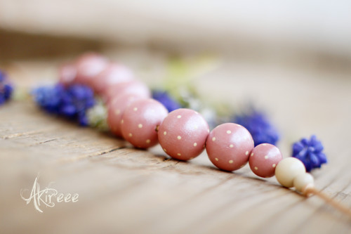 Vintage Pink - Malované korále — foto 1
