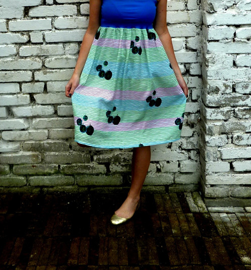 Lola sukně/šaty — foto 1