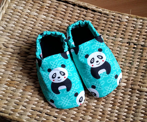 Capáčky - pandy na tyrkysové — foto 1