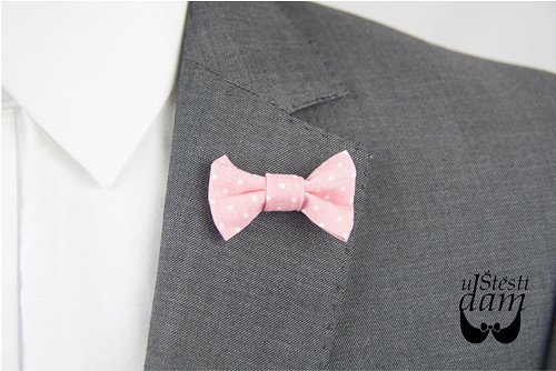 Motýlek do klopy Retro Pink v dárkové krabičce