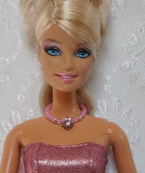 Šperk pro Barbie s kamínkem — foto 1