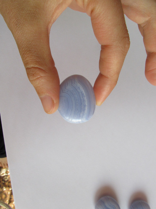 Chalcedon - tromlovaná placka 3,5 x 3cm