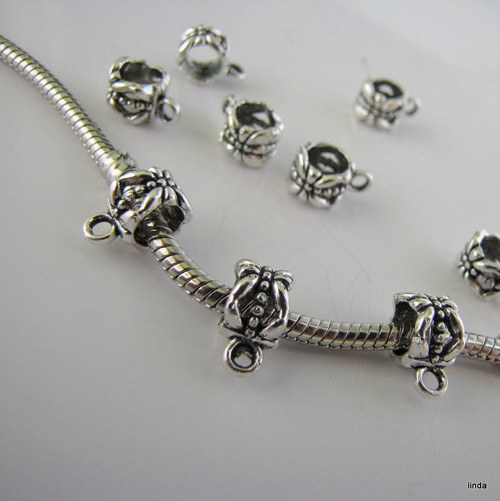 Spacer s očkem * 12 x 6mm * 4 ks /bal