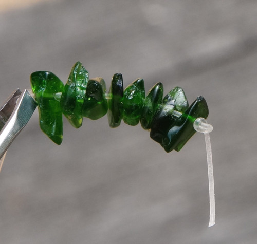 Zlomky chromdiopsidu D3601 — foto 1