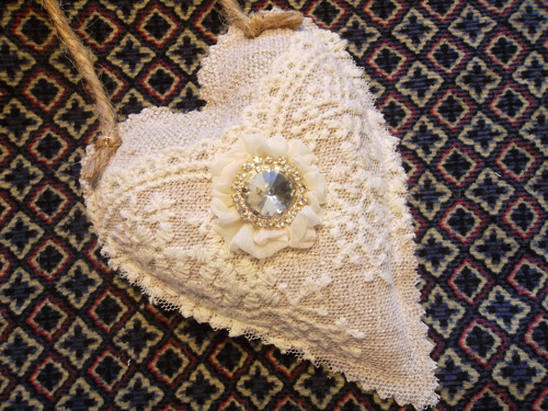 Se starožitným skleněným knoflíkem — foto 1