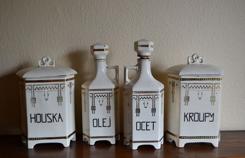 Keramické dózy a láhve - secese * — foto 1