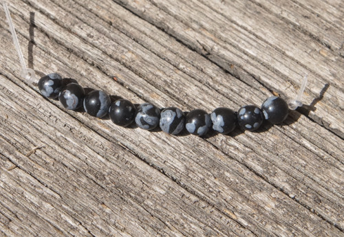 Vrtaný obsidián 10 ks 4 mm D4123 — foto 1