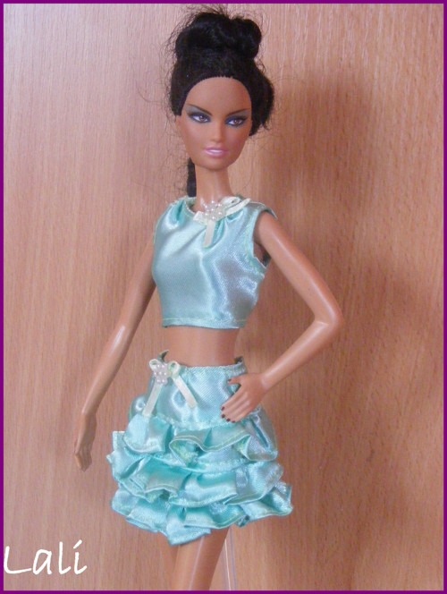 Zelené šatičky pro Model Muse Barbie č. 8. — foto 1