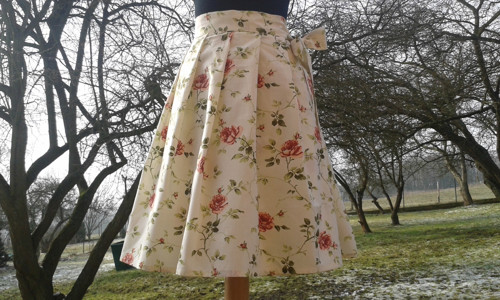 Zavinovací sukně na míru — foto 1