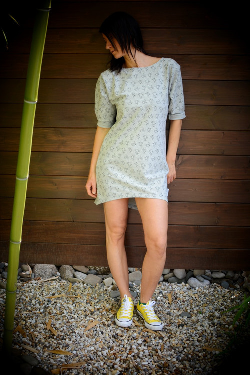 Triko/šaty — foto 1
