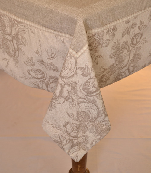 Ubrus 135-135cm — foto 1