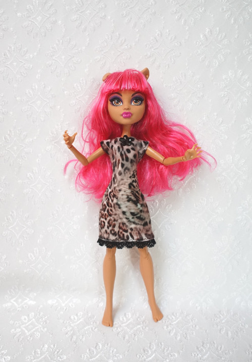 Letní šaty pro Monster High — foto 1