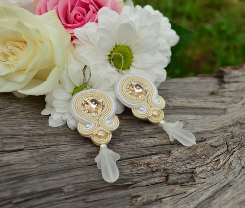 Soutache Náušnice Ivory Love + Dár.krabička — foto 1