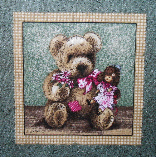 Bear Hugs — foto 1
