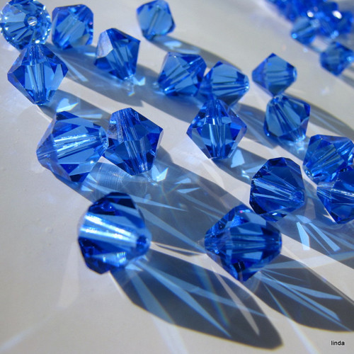 Sluníčko * SWAROVSKI * 8mm * 2 ks / bal