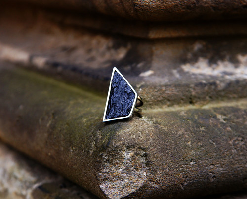 Nerezový prsten ...." Black rock " — foto 1