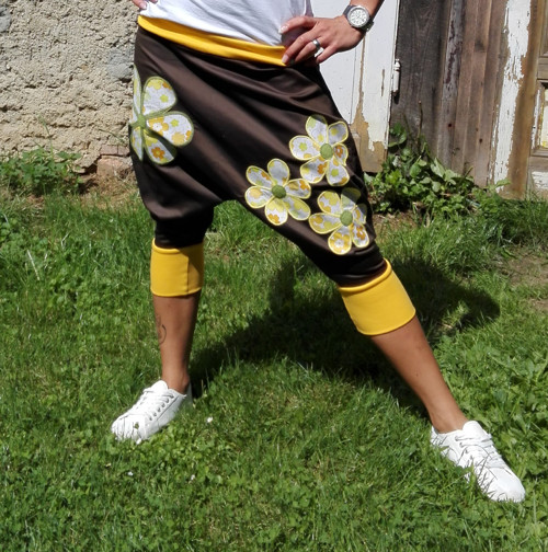 Džínové kraťasy hnědé — foto 1