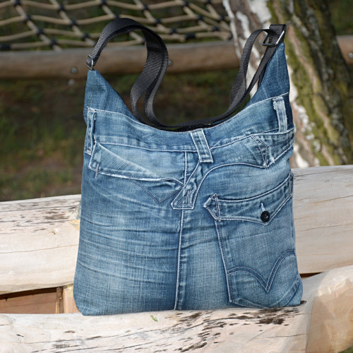 "Levis" I — foto 1