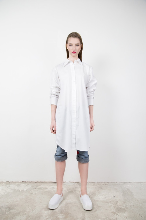 -SLEVA- 30% Bílé oversize košilové šaty — foto 1