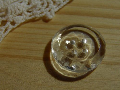 Skleněný knoflík — foto 1