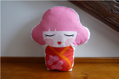 Polštářek Kokeshi II. — foto 1