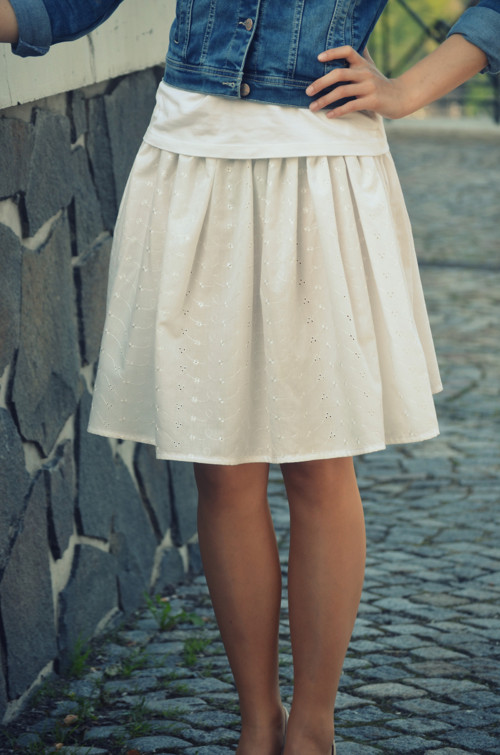 CUPCAKE sukně, smetanová z Madeiry — foto 1