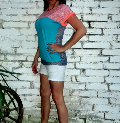 Neon rose — foto 1