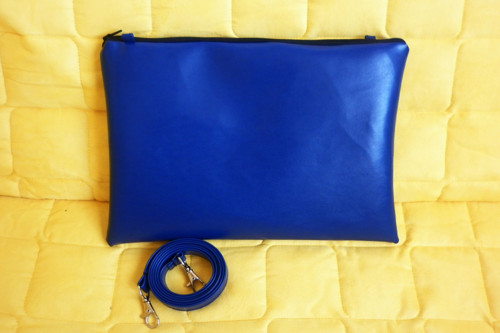 Tmavě modré psaníčko — foto 1