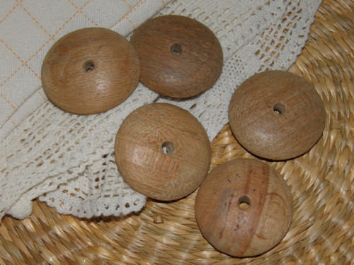 Dřevěné knoflíky — foto 1