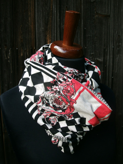 Šachová dáma - red — foto 1